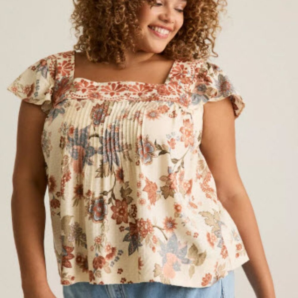 Festi Pintuck Flutter-Sleeve Tank, Torrid Size 2 (2X/18-20)
